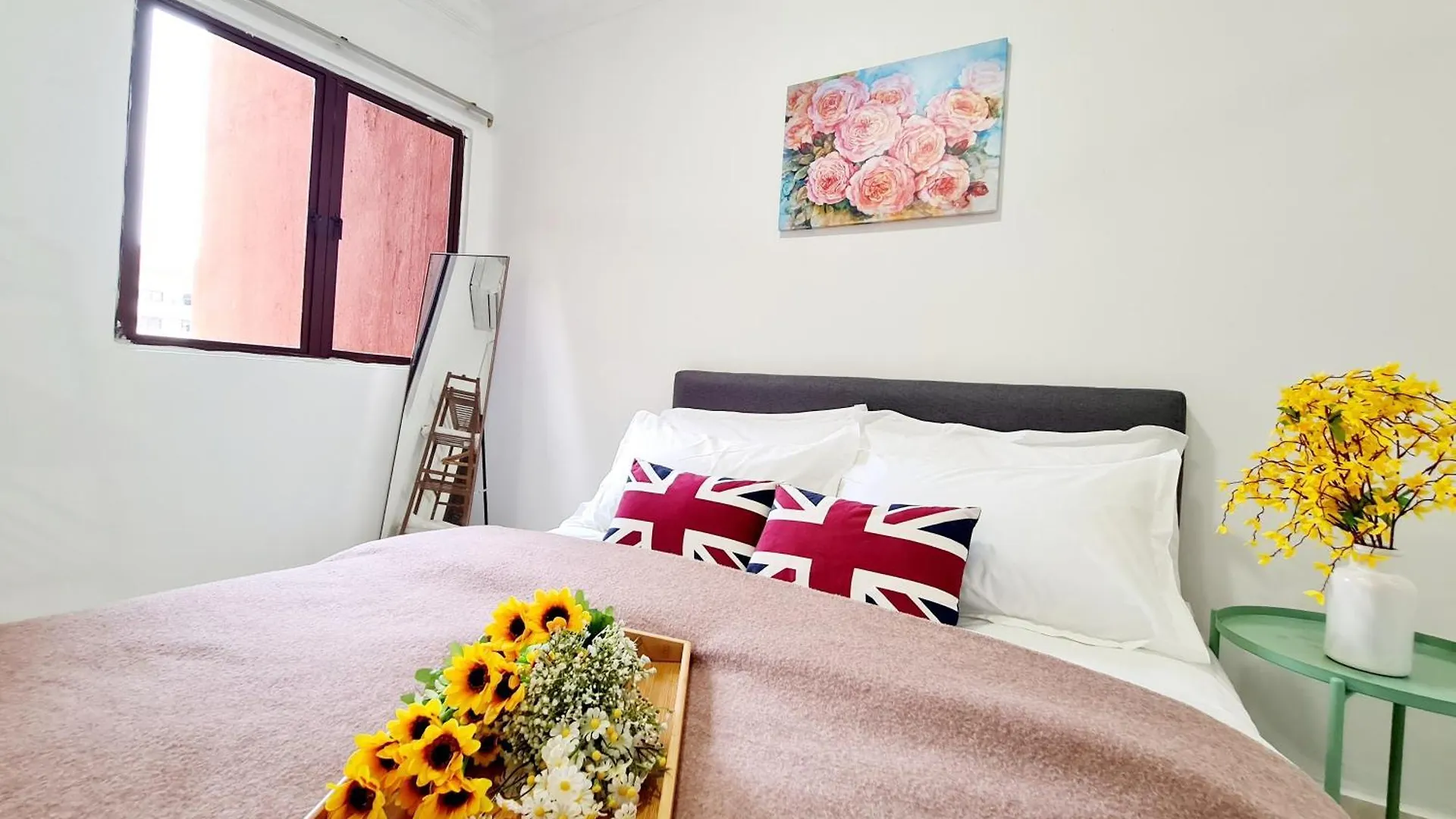 Affordable 12 Guest Tropicana Thomson Hospital Kota Damansara Segi Giza Mall Tropicana Mall Ikea The Curve One Utama Petaling Jaya 0*,  Malaysia
