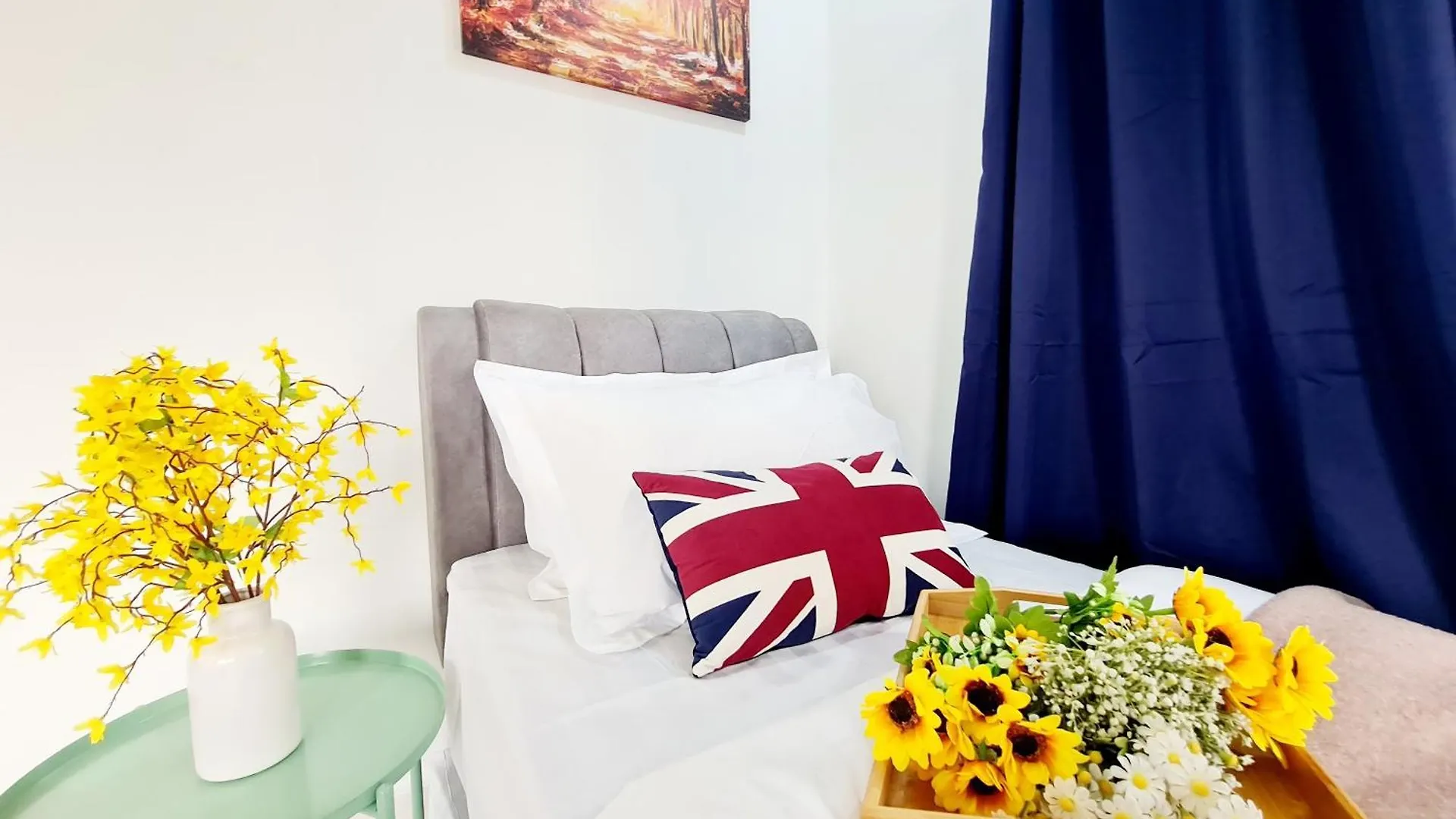 Affordable 12 Guest Tropicana Thomson Hospital Kota Damansara Segi Giza Mall Tropicana Mall Ikea The Curve One Utama Petaling Jaya 0*,  Malaysia