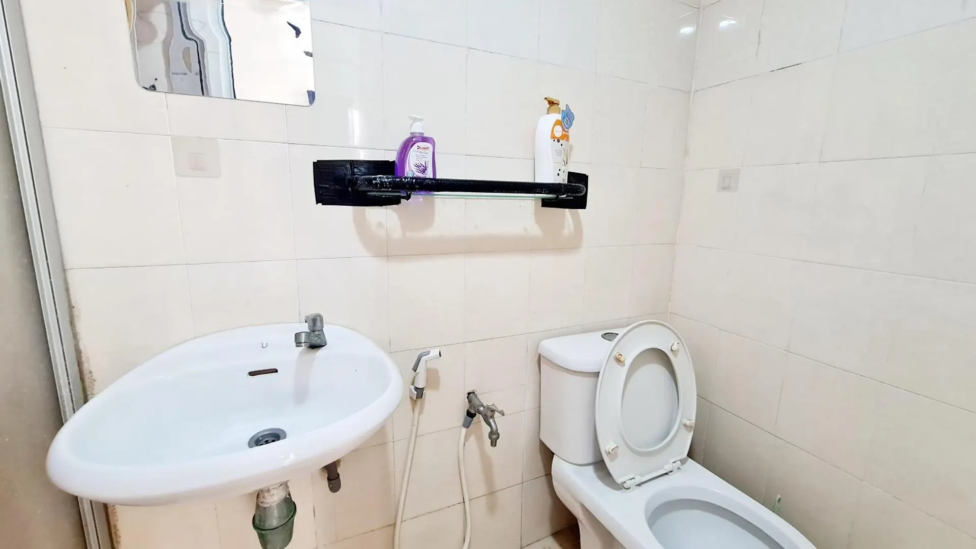Affordable 12 Guest Tropicana Thomson Hospital Kota Damansara Segi Giza Mall Tropicana Mall Ikea The Curve One Utama Petaling Jaya Apartment